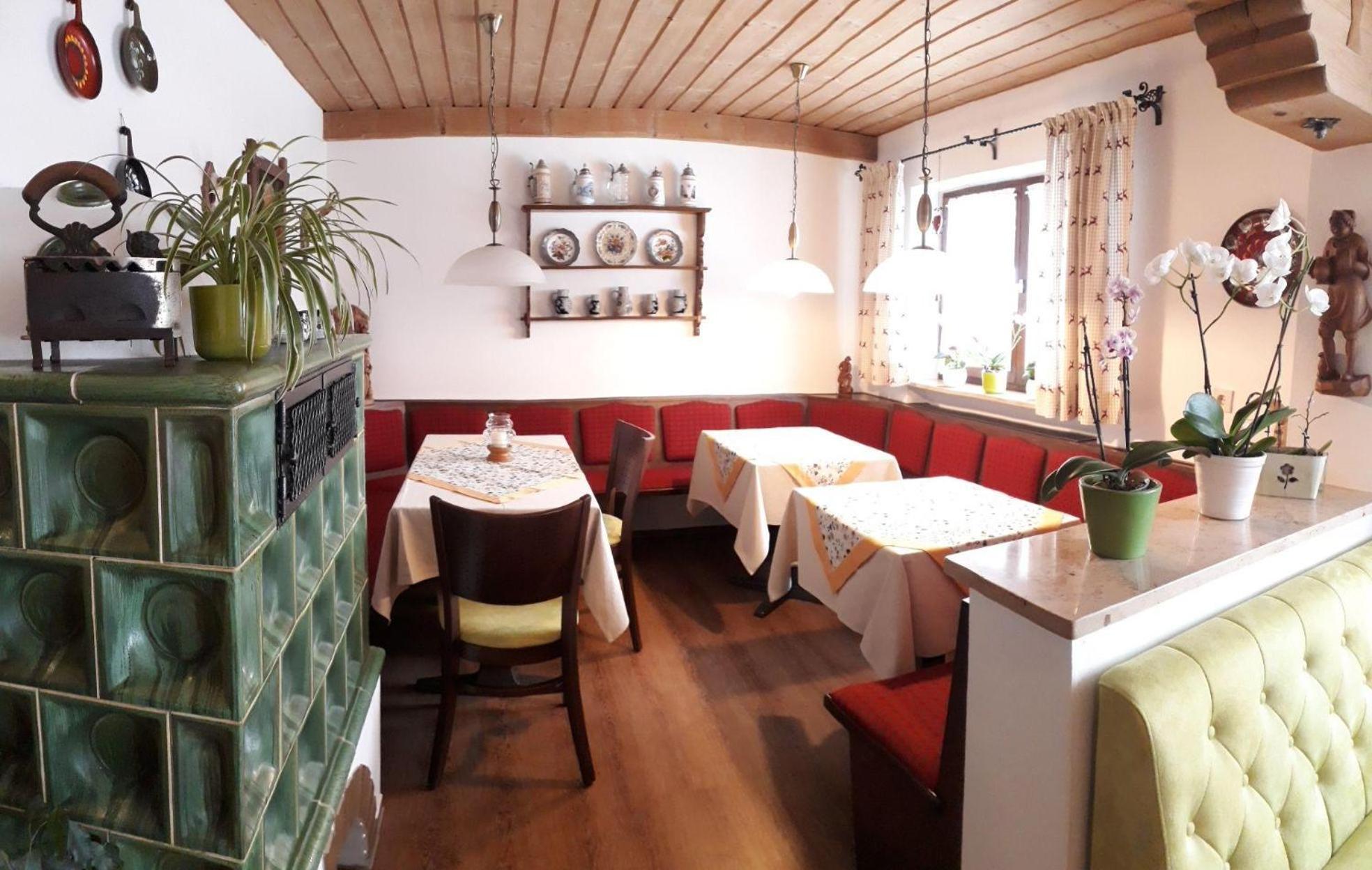 Ferienwohnung-Susanne-Im-Gaestehaus-Bergfrieden Bayersoien Buitenkant foto