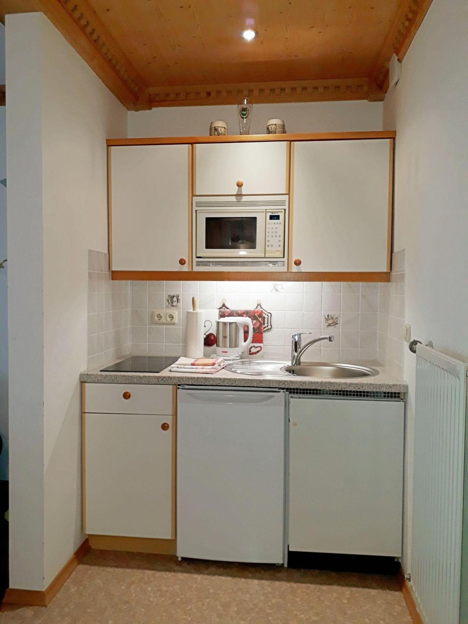 Ferienwohnung-Susanne-Im-Gaestehaus-Bergfrieden Bayersoien Buitenkant foto