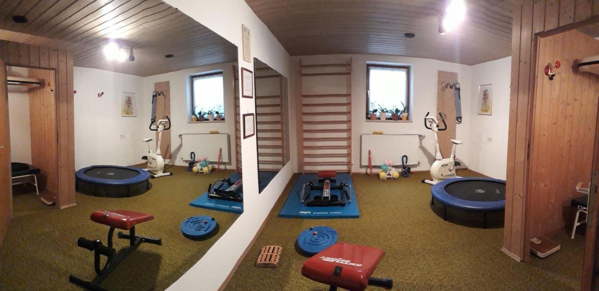 Ferienwohnung-Susanne-Im-Gaestehaus-Bergfrieden Bayersoien Buitenkant foto