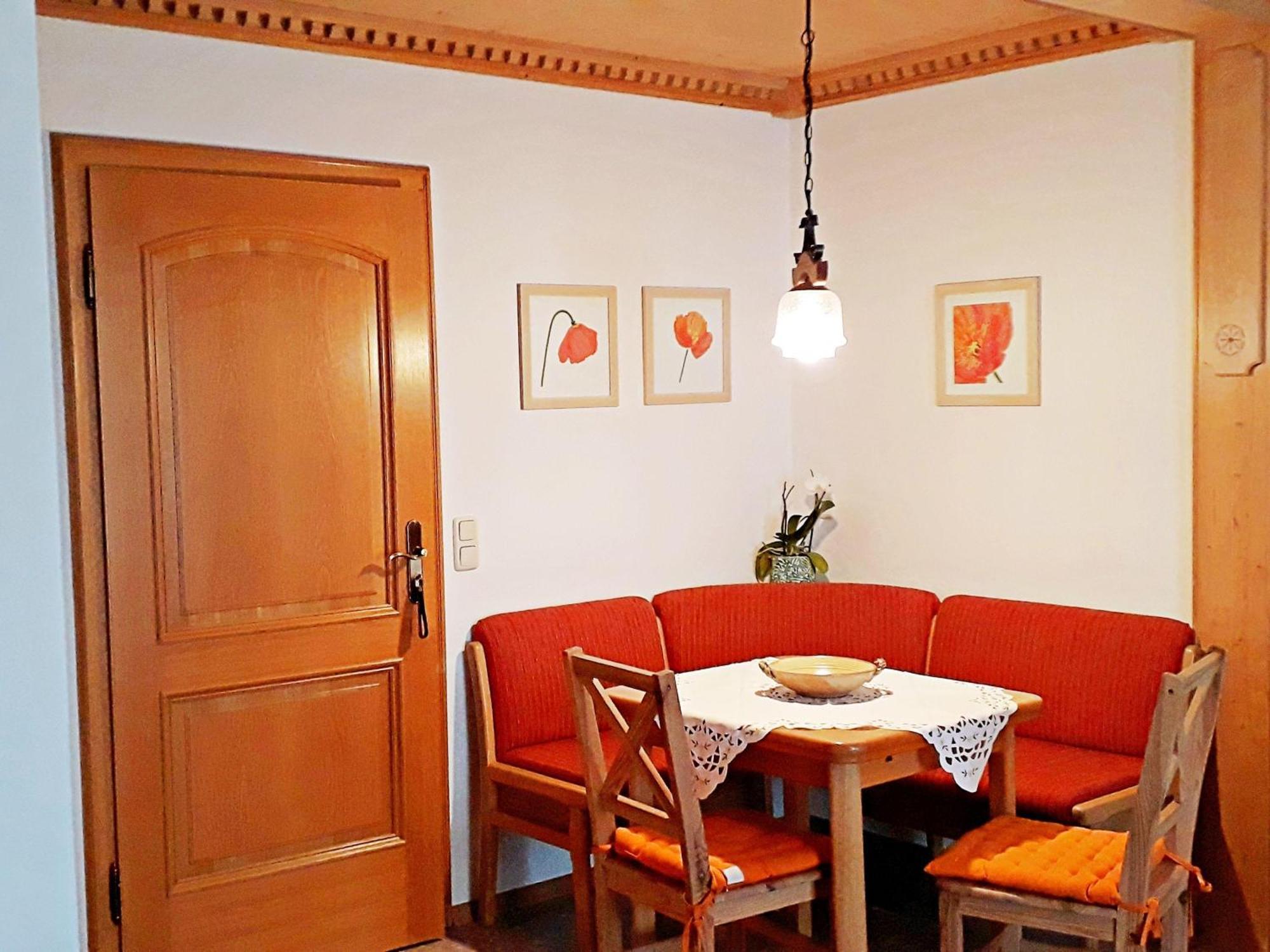 Ferienwohnung-Susanne-Im-Gaestehaus-Bergfrieden Bayersoien Buitenkant foto